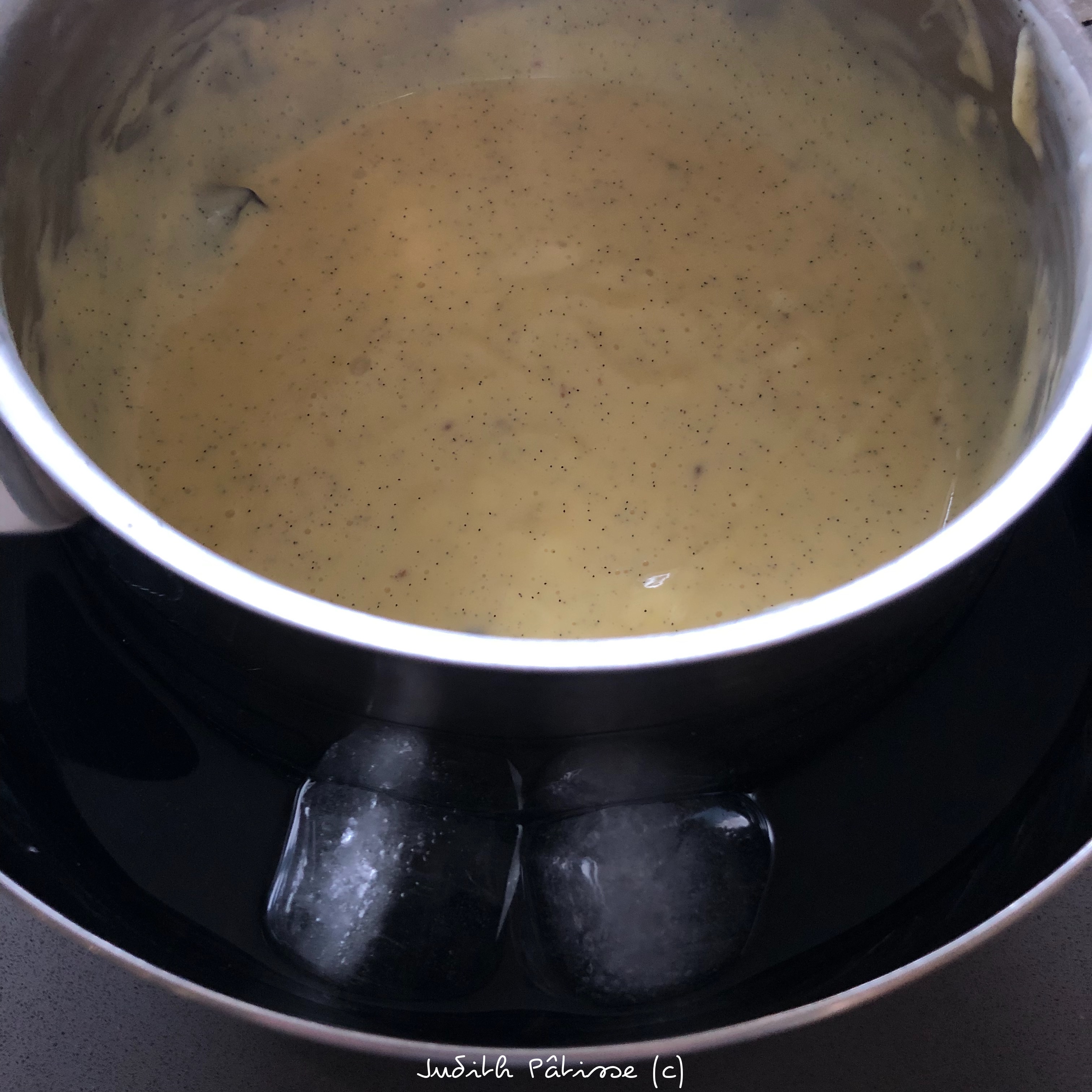 Galette des Rois amande, vanille & rhum – Judith Pâtisse