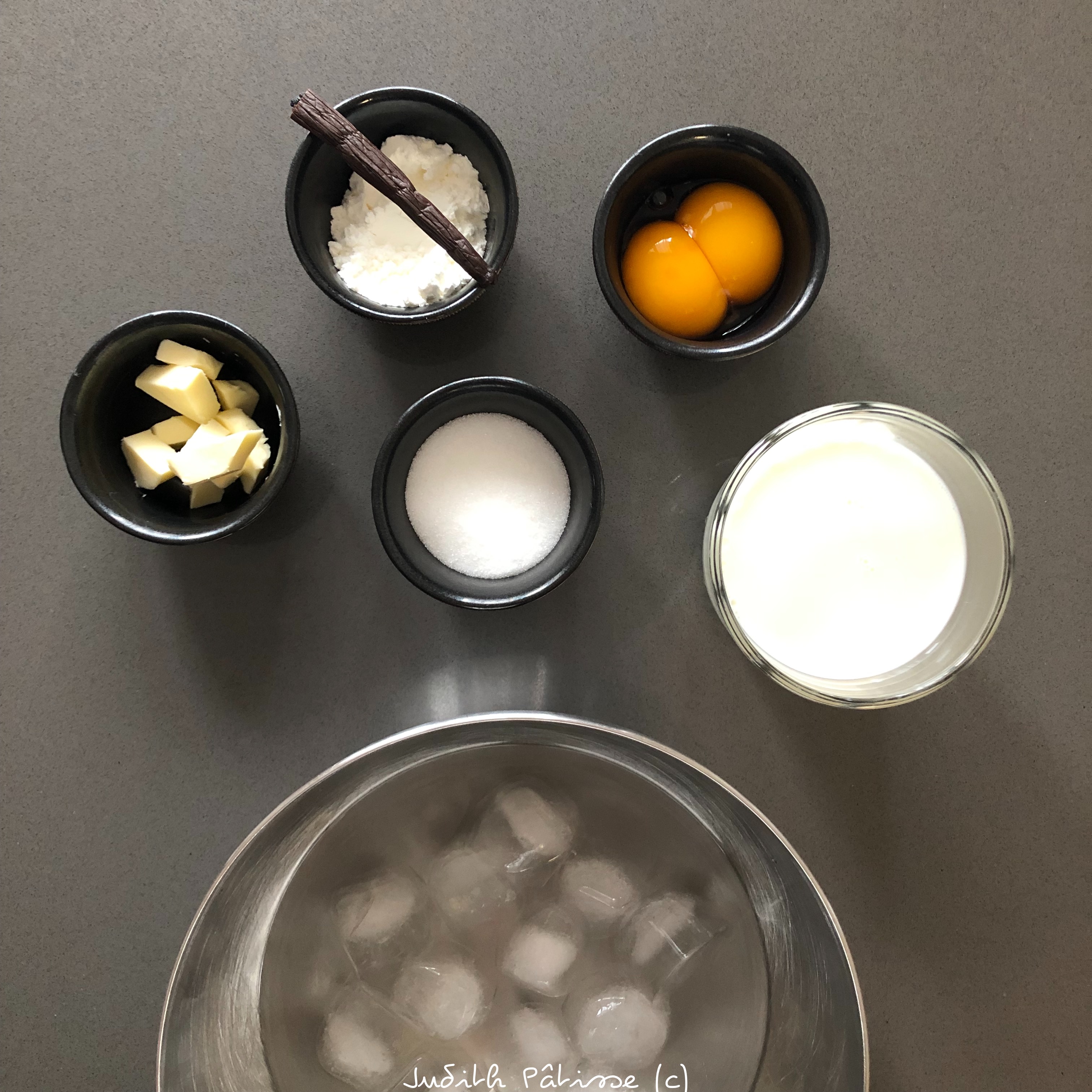 Galette des Rois amande, vanille & rhum – Judith Pâtisse